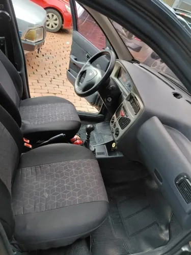 Fiat Siena Celebration 1.0 Fire Flex 8V 4P 2010