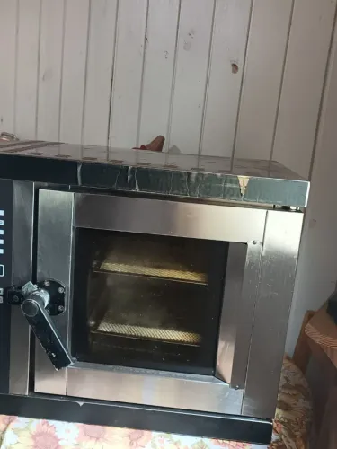 Forno Combinado Elétrico 4 Esteiras Tedesco