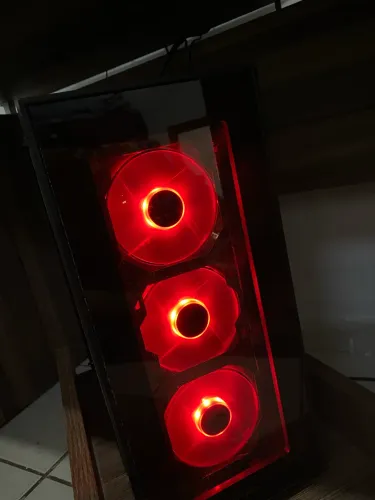 PC PARA JOGAR/TRABALHO/LAZER