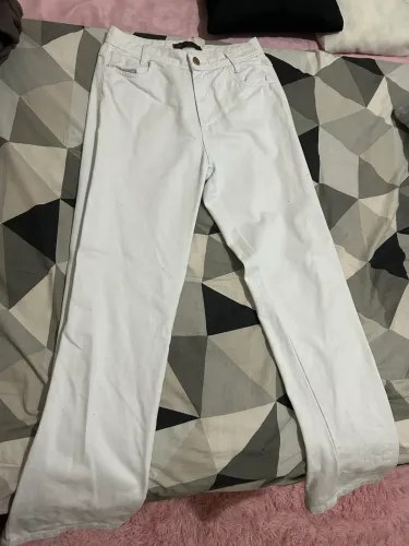 Calça wid leg jeans branca tamanho 40