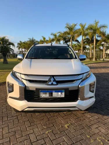 Mitsubishi L200 Triton Sport HPE 2.4 CD Diesel Aut. 2025