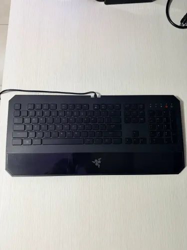 Teclado Razer Deathstalker. Retroiluminado