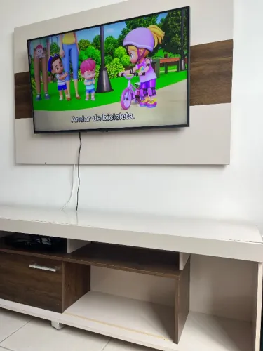 Rack com painel para TV 