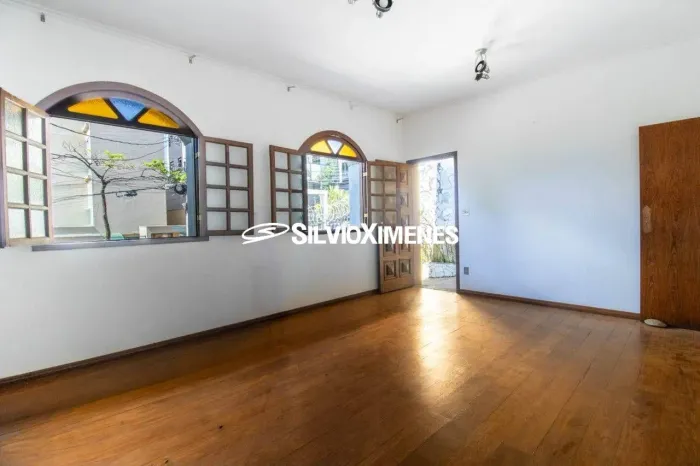 Casa com 4 quartos à Venda, Anchieta - Belo Horizonte