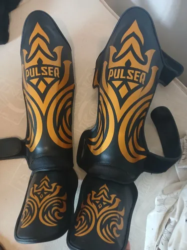 Vendo caneleira pulser tamanho g