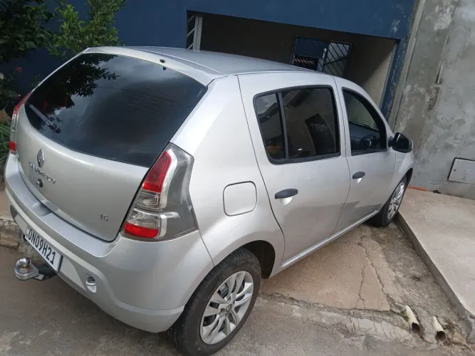 Renault Sandero Expression Hi-flex 1.6 8V 5P 2014