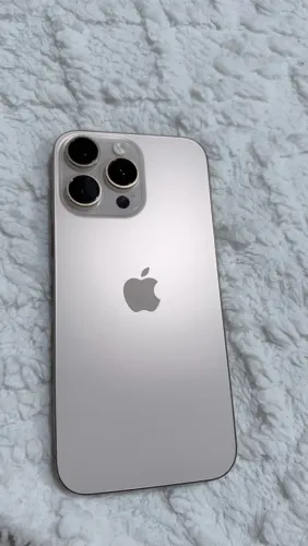 iPhone 16 Pro Max desert