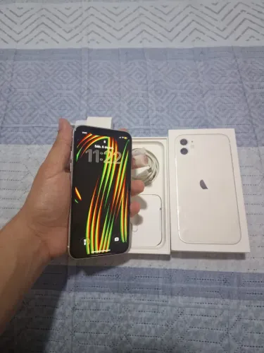 Vende-se iPhone 11 na caixa todo original !