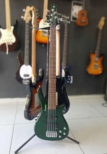 Baixo STRINBERG 5 CORDAS 