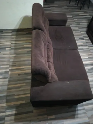 Sofá retrátil  3 lugares 