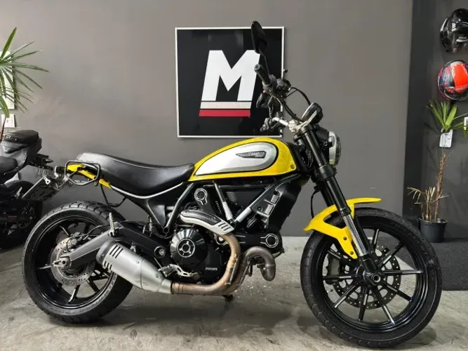 DUCATI SCRAMBLER ICON 2021 15.000km - Segundo dono - Baixa km - Revisada