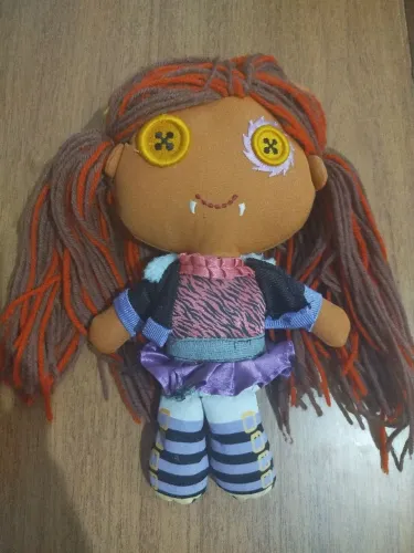 Boneca de Pelúcia Monsters High 