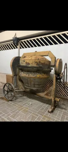 Betoneira.
