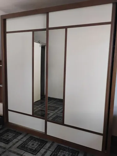 Vendo armário de casal semi-novo!