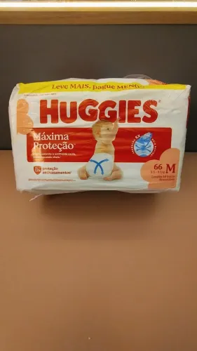 Fraldas M (Pampers e Huggies) 0,60 - Pacotes Fechados - ler anuncio