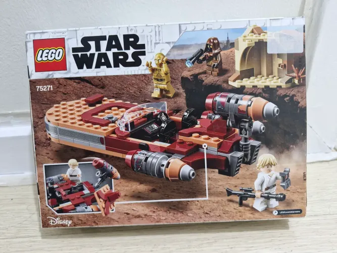LEGO STAR WARS 75271 - LUKE SKYWALKER'S X-WING FIGHTER