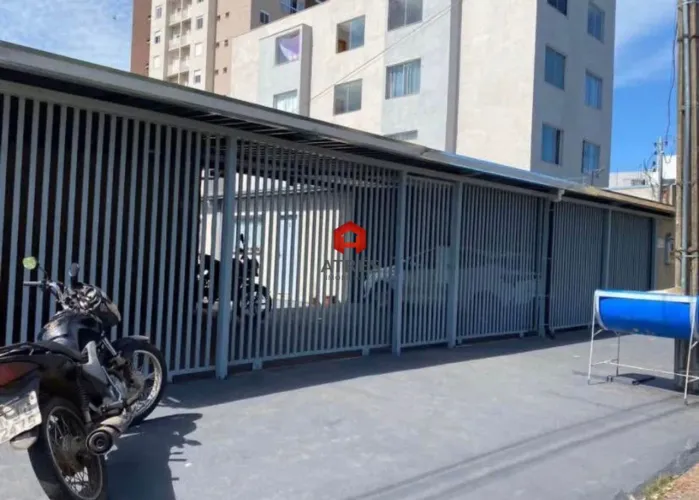 Prédio de Kitnets para VENDA localizado no Setor Vila Rosa.