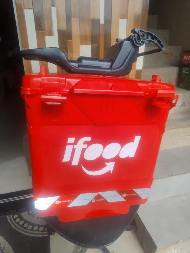 Baú 110L