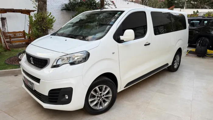 Peugeot Expert Cargo 1.5 Turbo Diesel 2023