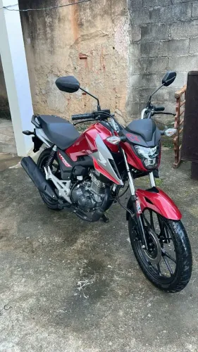 Titan 160