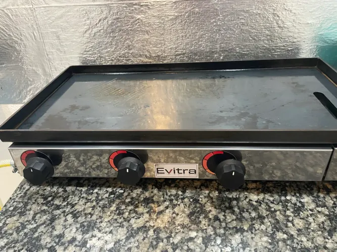 Vende - Se. Chapa para hambúrguer