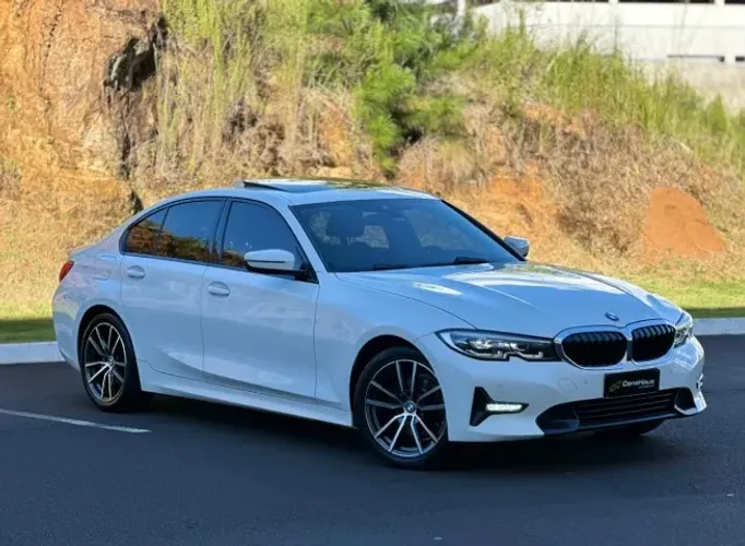 BMW 320I A Modern/sport TB 2.0/a.flex 16V 4P 2021