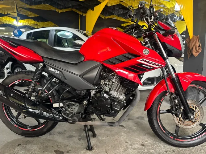 Yamaha YS 150 Fazer Sed/ Flex 2025