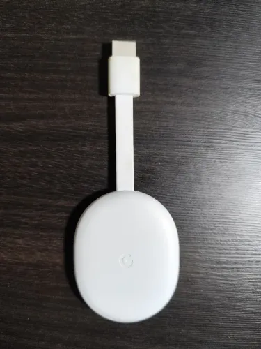 Google Chromecast HD somente o dongle, sem cabo e sem controle.