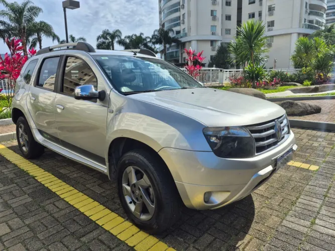 Renault Duster Techroad 2.0 Hi-flex 16V Aut. 2014