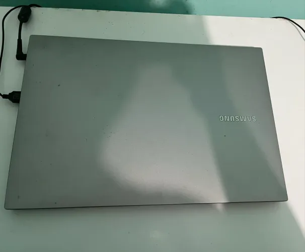 ?Samsung Book E20 Conservado - Ideal para Trabalho e Estudos! ?