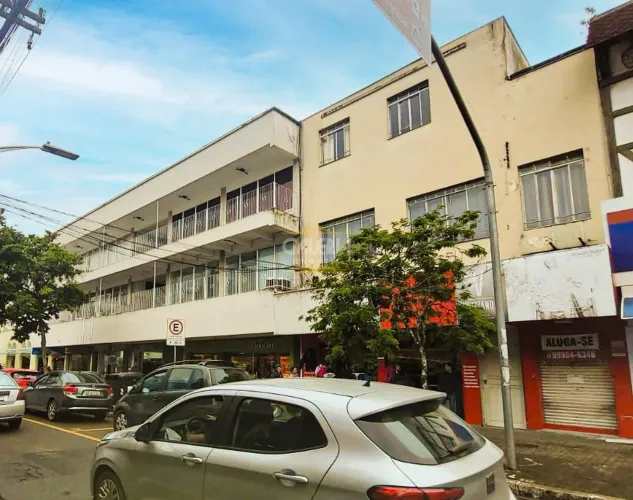 SALA COMERCIAL no CENTRO com 0 quartos para LOCAÇÃO, 47 m²