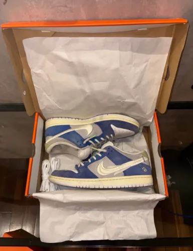 Nike SB Dunk Low Fly Streetwear Gardenia 42 com caixa