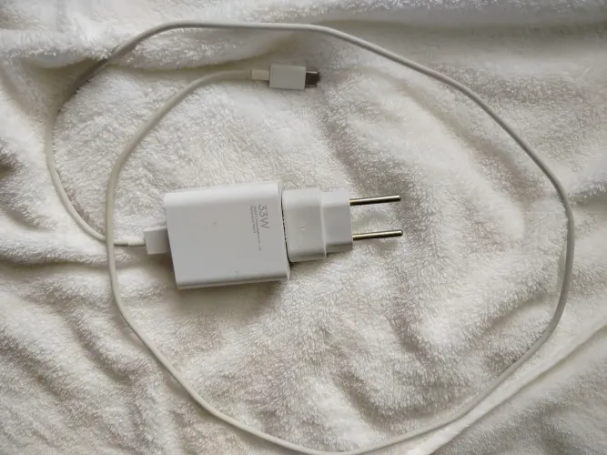 Vendo carregador original xiaomi 33w 