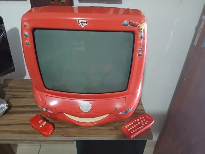 Tv relampago macqueen