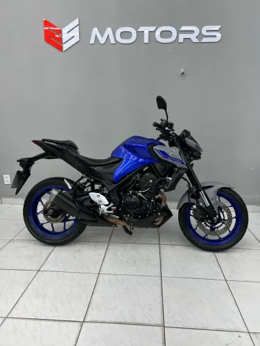 Oportunidade!! Mt 03 2022 impecável ESMotors