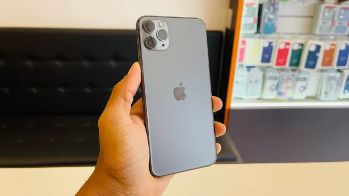 IPHONE 11 PRO MAX 256GB Bat 76% TODO ORIGINAL 3 MESES DE GARANTIA PELA LOJA