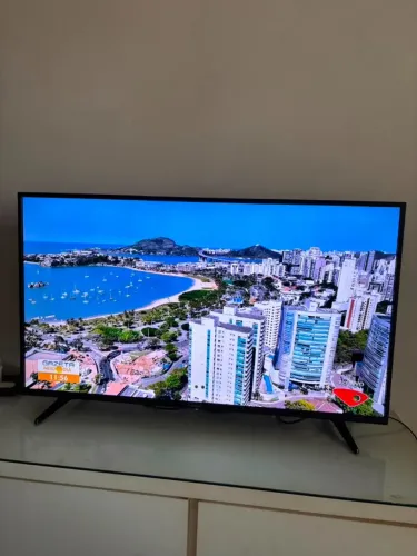 TV Smart Panasonic LED 42" Full HD - Excelente estado