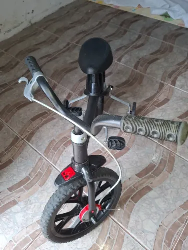 Bicicleta infantil bandeirantes
