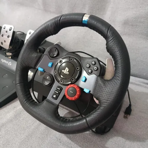 Volante Logitech G29 para Playstation e computador