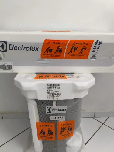 Ar-condicionado Electrolux 12.000 BTU Inverter Novo/ lacrado/ nunca usado