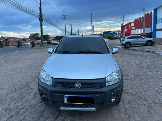 Fiat Strada Working Hard 1.4 Fire Flex 8V CD 2017