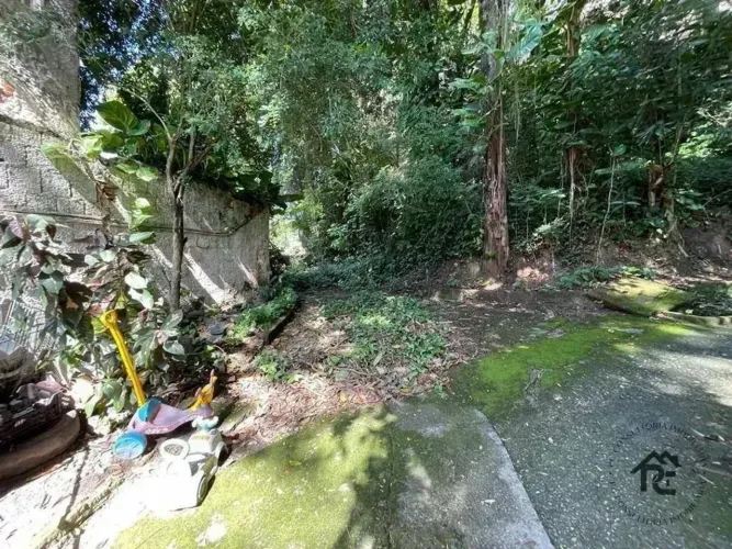Terreno à venda, 4483 m² por R$ 3.000.000,00 - São Francisco - Niterói/RJ