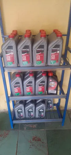 Vendo óleo para carro e moto 