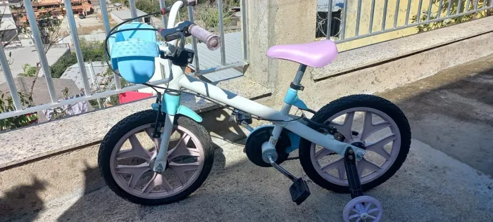 Bicicleta Infantil Bandeirante Aro 16 (Frozen) com certinho e rodinhas