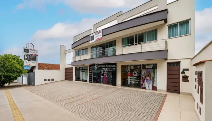 Imóvel comercial à venda no Setor Pedro Ludovico com 585 m²