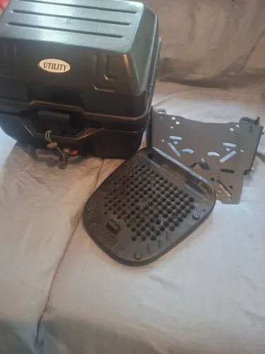 Vendo Baú completo R$350,00