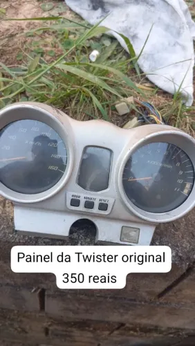 Painel original Honda cbx Twister.