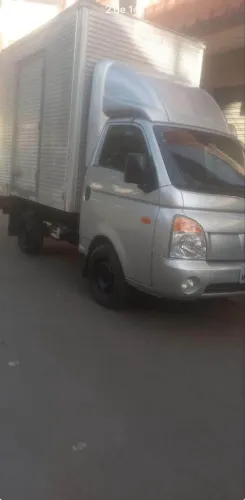 Vendo caminhão Hyundai H-100