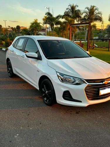 Chevrolet Onix Hatch LT 1.0 12V Flex Mec. 4P 2021