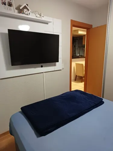 Apto de 2 quartos chapada dos buritis com planejados na cozinha com bancada R$210.000,0